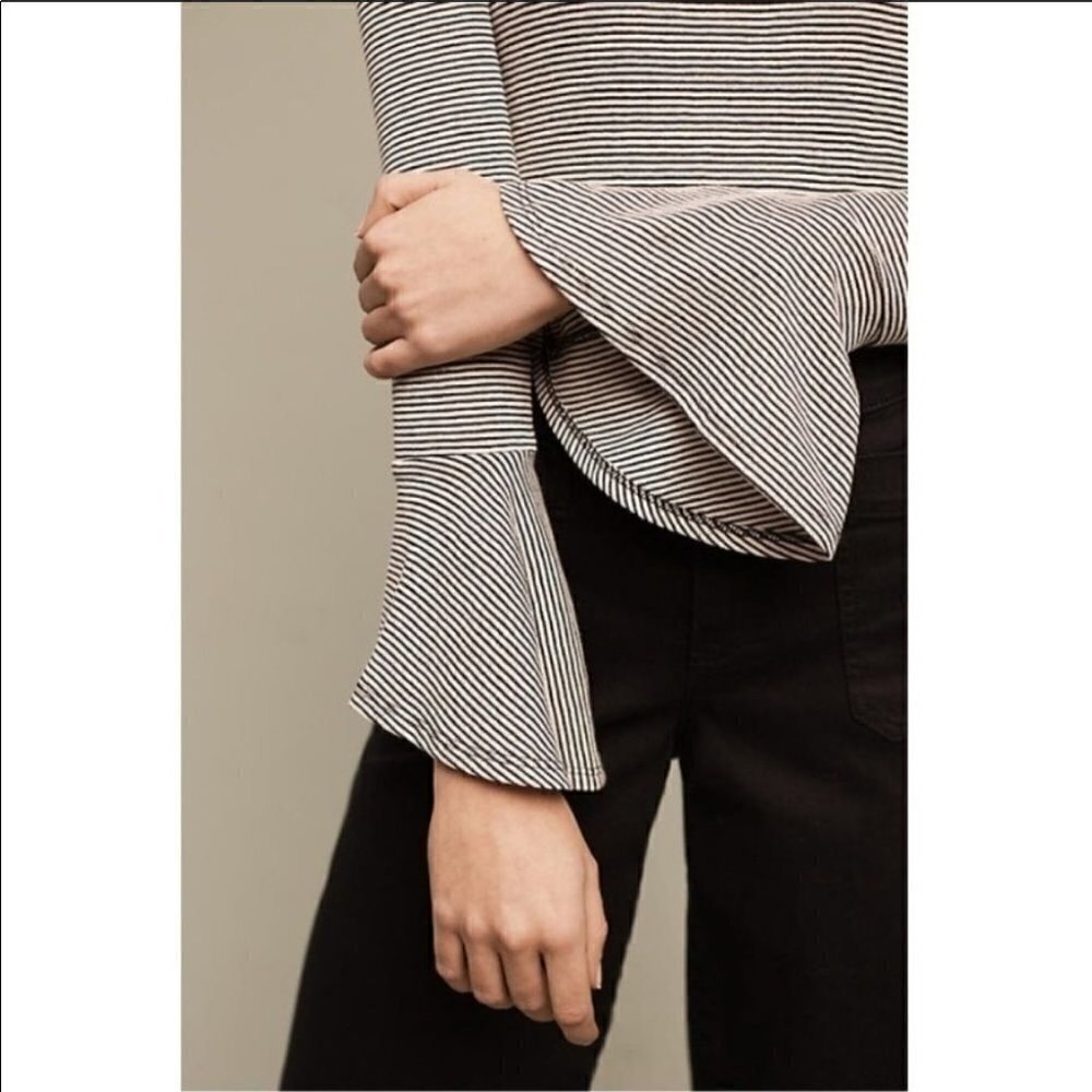 Anthropologie RO & DE Toastworthy Bell Sleeve Top - Picture 4 of 14